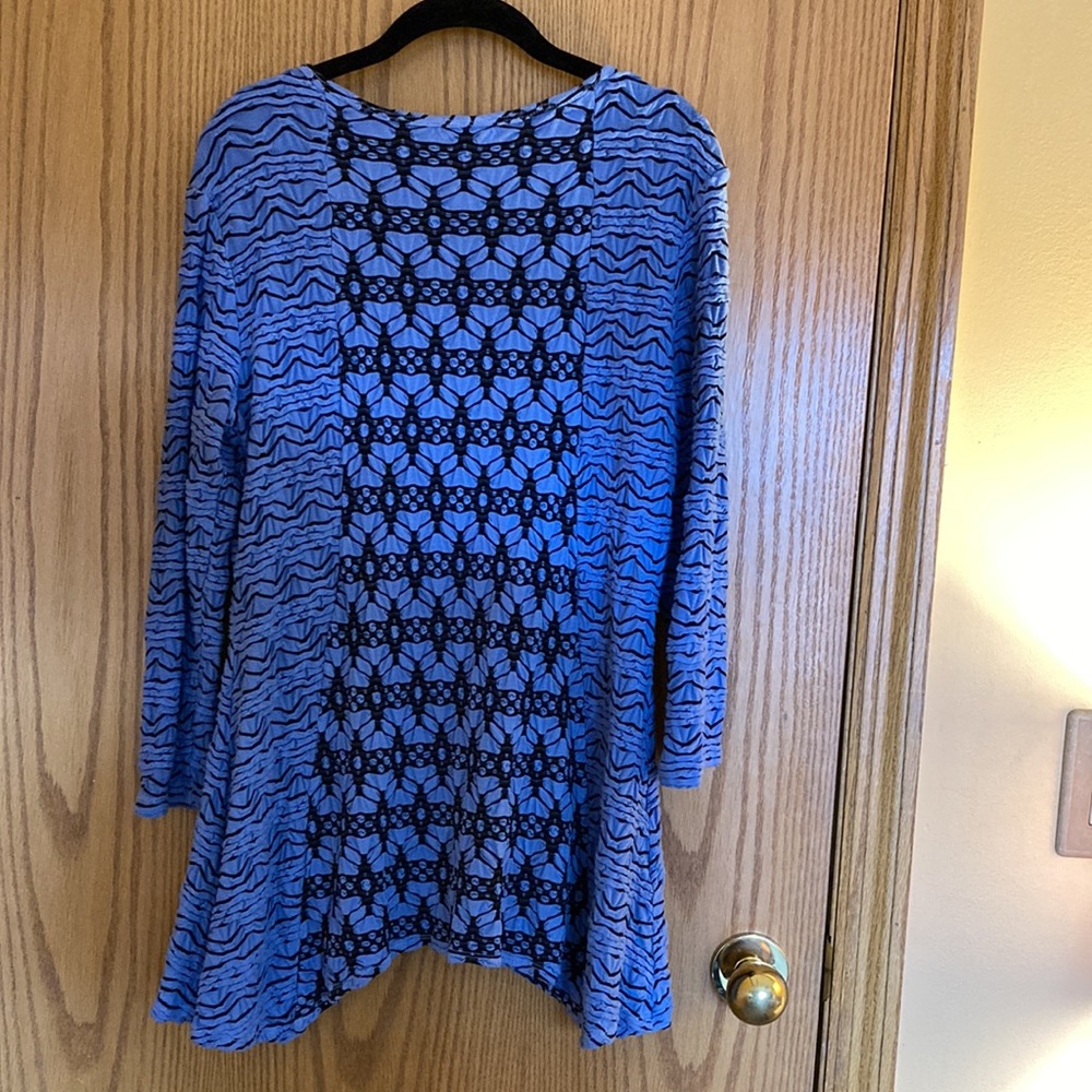 Abstract Patterned/Textured 3/4 Sleeve Tianello F… - image 2